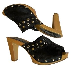 Black and Tan Studded Mule‎ Clogs with Chunky Heel